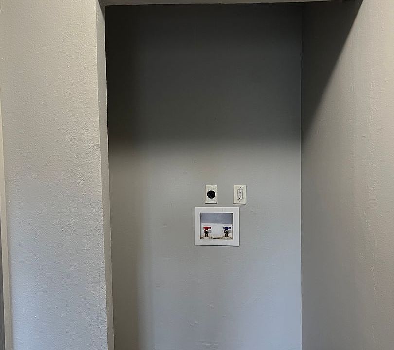 Ascot Acres 1380113865 SE Stark St Portland OR Zillow