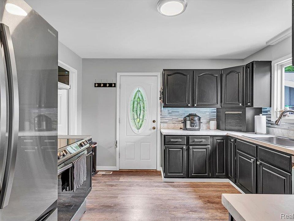 612 N Blacks Corners Rd, photo 16