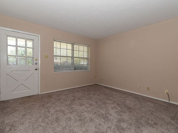 5th image of 6507 Oriole Cir
