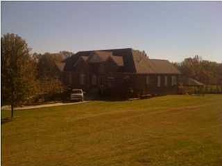 2nd image of 18030 Meeting House Rd