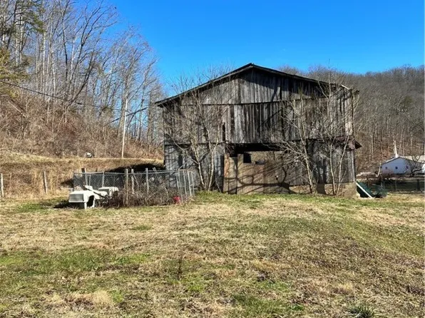 0 McComas Branch Rd, Milton, WV 25541