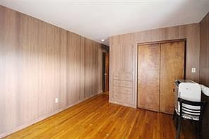5th image of 1104 Constitution Blvd