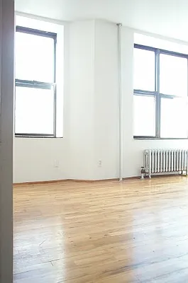 Rented by Tower Brokerage | media 18