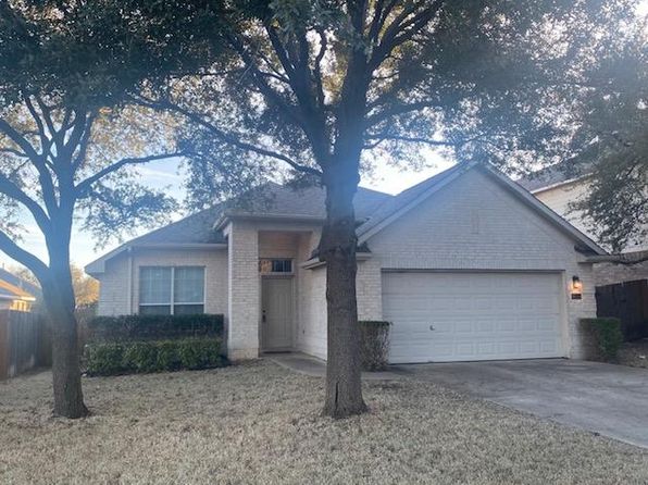 3709 Pine Needle Cir