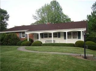 8266 Brittany Pl, Pittsburgh, PA 15237