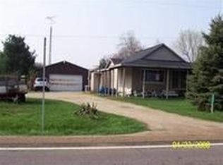 1073 W Colon Rd, Sherwood, MI 49089