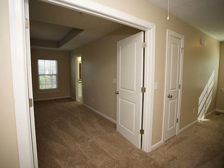 484 Brantley Cove Cir — Photo 39