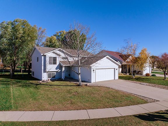 3rd image of 6335 Cape West Ct