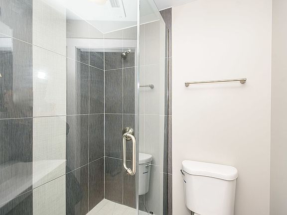 4th image of 2536 N Kimball Ave #102