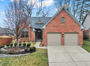 3136 Buckmoor Pkwy, Greenwood, IN 46143
