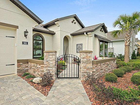 2nd image of 901 Creekwood Dr