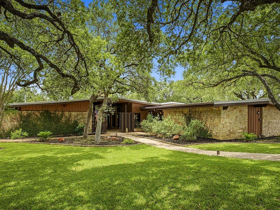 1st image of 42 RIDGE DR