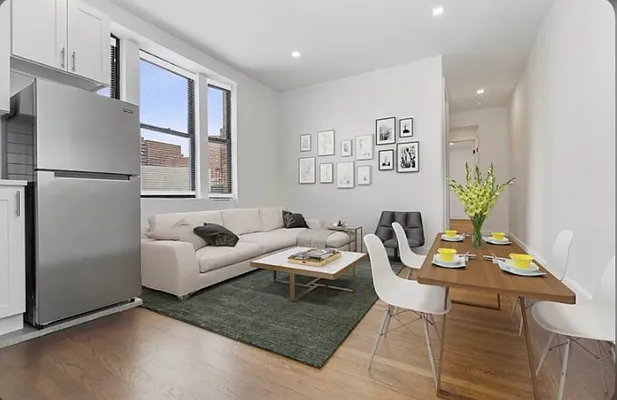 Rented by MOTION New York | media 9