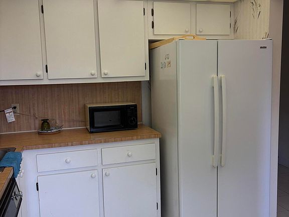 2nd image of 9268 Vista Del Lago #26b