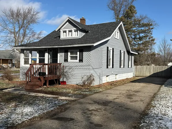 1920 Schoolcraft St, Holt, MI 48842