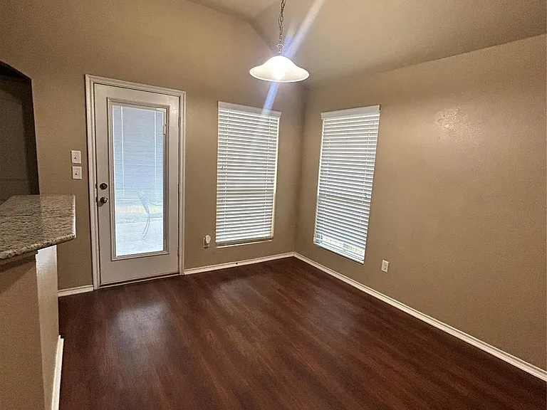 117 Brookside Dr — Photo 10