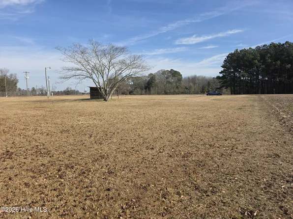 3109 Grimsley Farm Road, Bladenboro, NC 28320