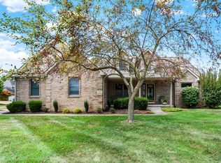 3368 Berkshire Pl, Columbus, IN