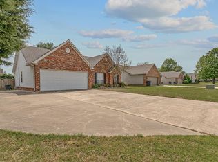 213 Natchez Dr, Jonesboro, AR 72404