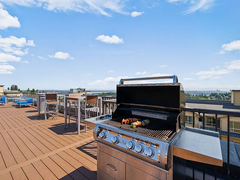 Summit at Madison Park — Photo 9
