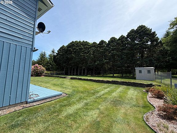 4th image of 41976 Wickiup Terrace Ln