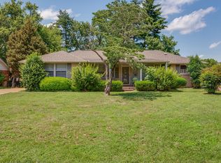 1913 Upland Dr #B, Nashville, TN 37216