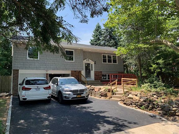 2nd image of 24 Oneida Ave