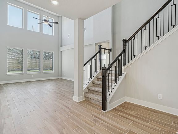 6th image of this home