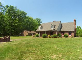 96 Winterview Ln, Lyndhurst, VA 22952