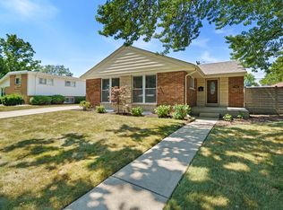 2340 Mayfair Ave, Westchester, IL