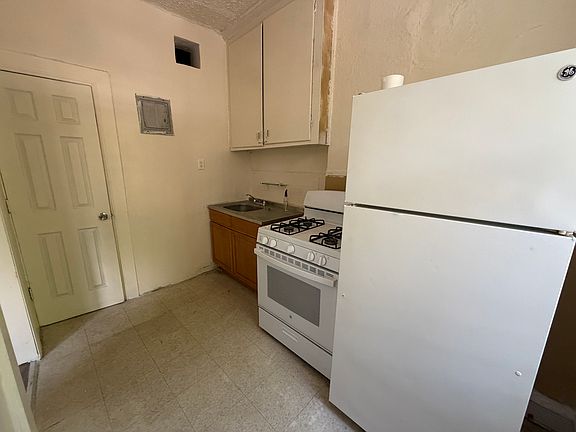 2nd image of 1241 College Ave APT 2F