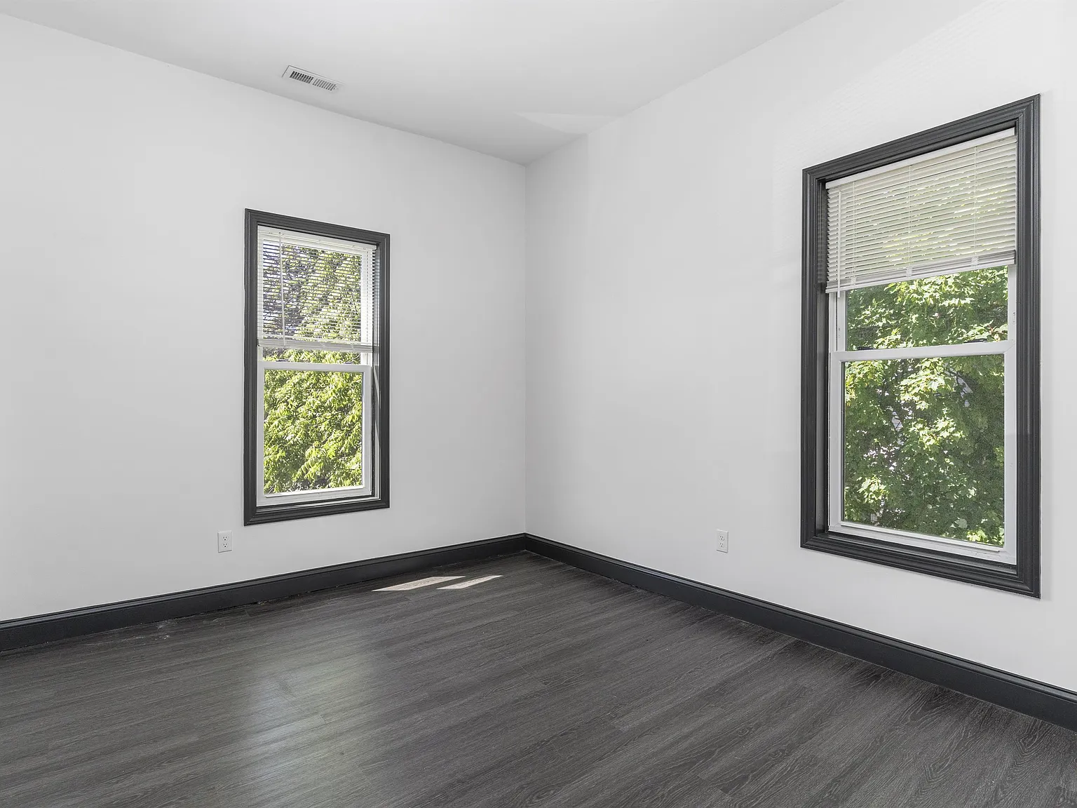 125 Tobey St — Photo 3