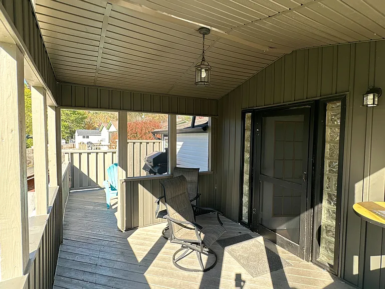 1934 Island Home Ave — Photo 31