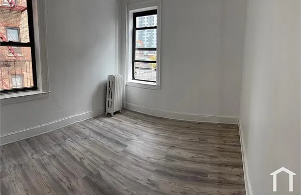 9039 148th St #1C — Photo 1