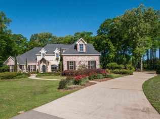 156 Fountains Blvd, Brandon, MS 39047