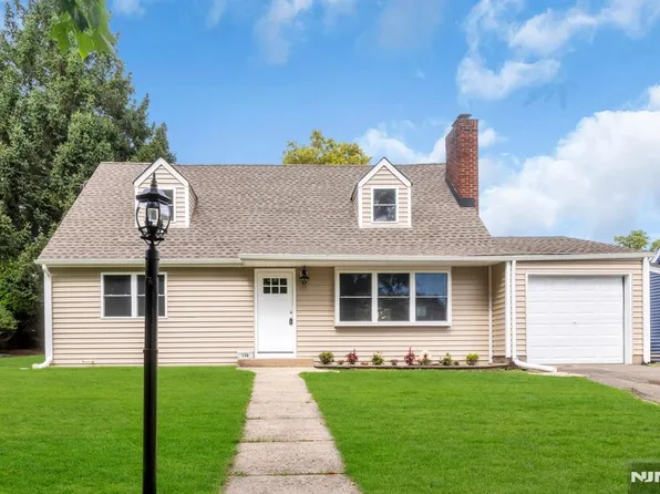136 Grand Avenue, Ridgefield Park, NJ 07660