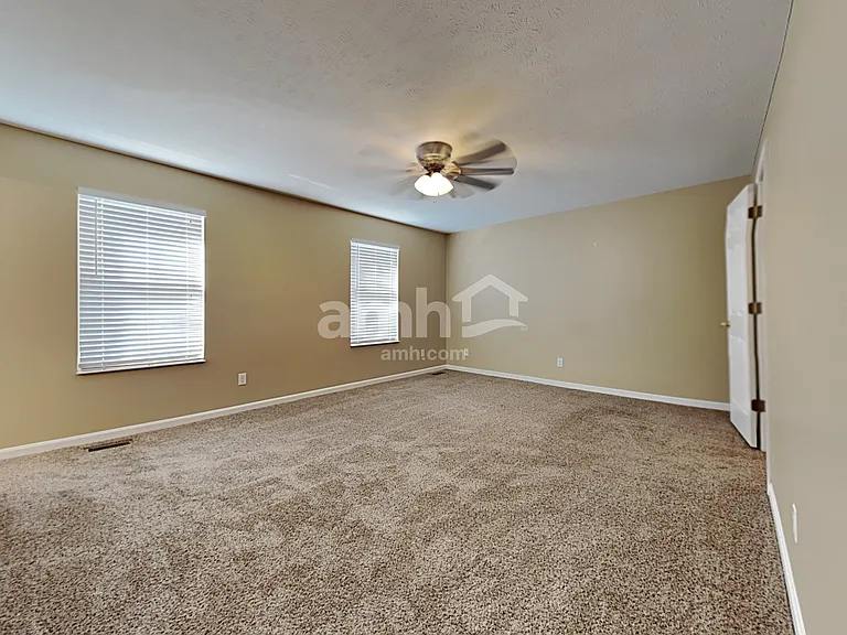 618 Fox Chase Way — Photo 12