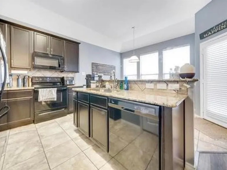 508 Timber Dr — Photo 14