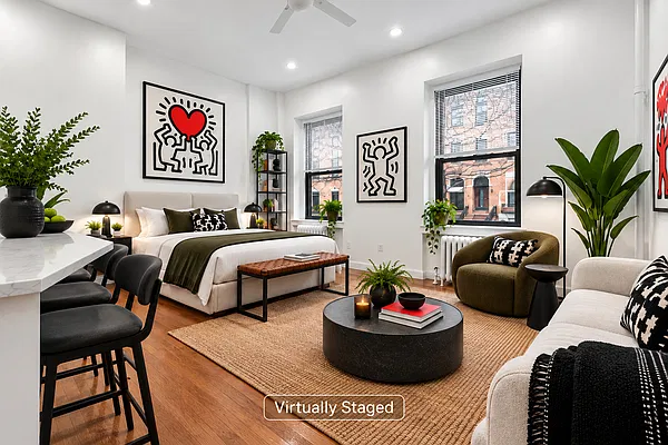 Living room, photo 1