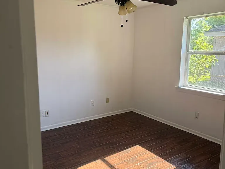 3704 W Metairie Ave S — Photo 9