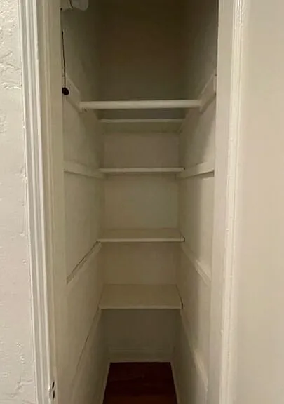 444 N Sycamore Ave #8 — Photo 12