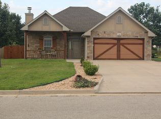 1406 Heather Ln, Webb City, MO 64870