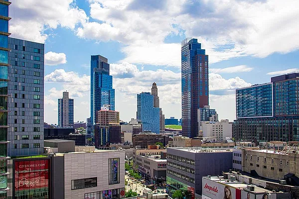 Rented by Bold Marketing | media 8