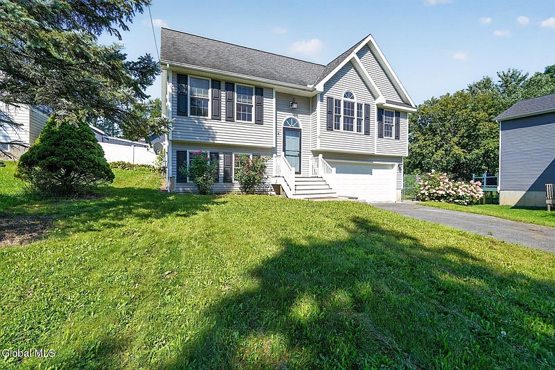 2nd image of 15 St Claire Avenue