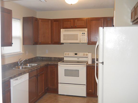 3rd image of 7404 N Svena Dr