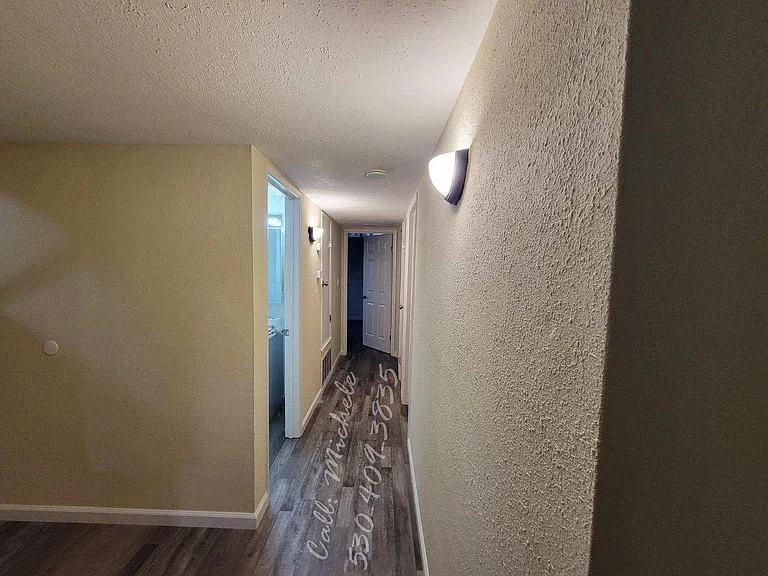 10200 La Presa Way — Photo 4