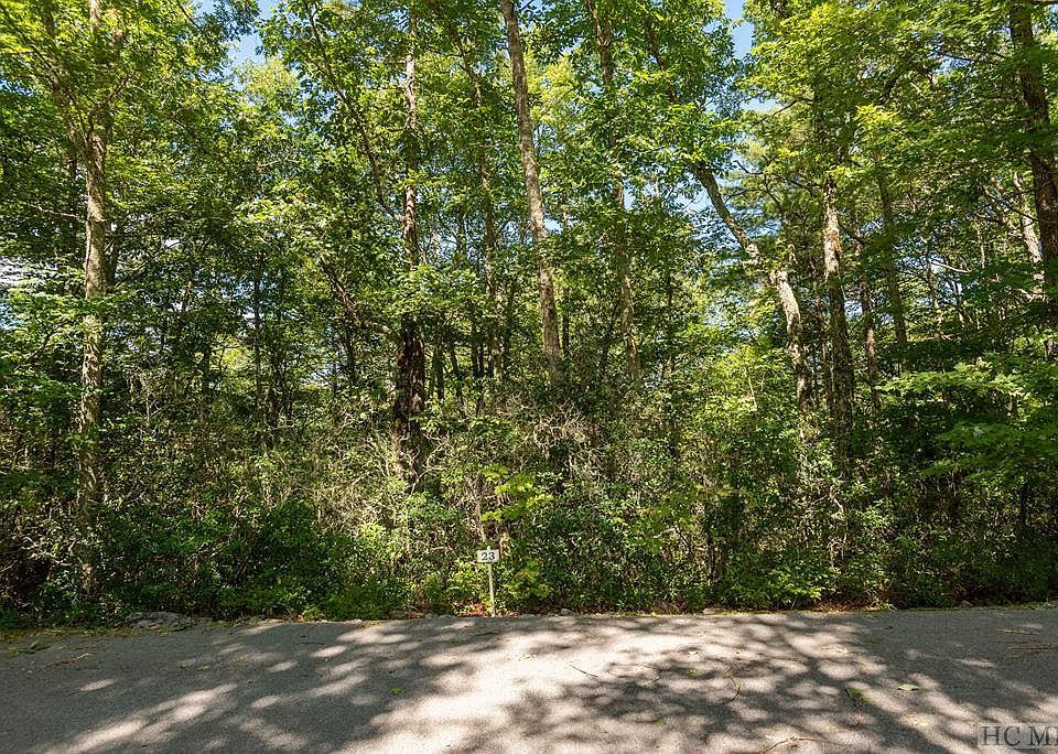 1st image of 23 Wildberry Ct