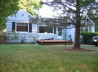 6920 SW Taylors Ferry Rd, Portland, OR 97223