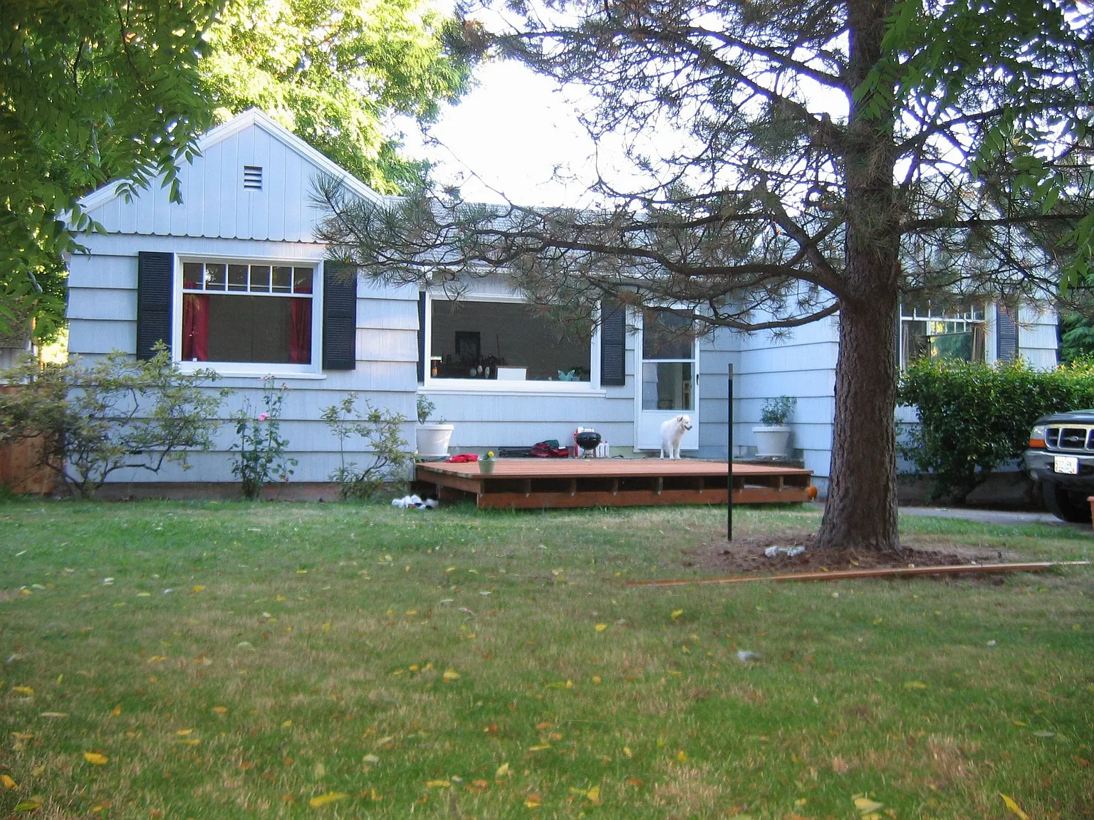 6920 SW Taylors Ferry Rd photo 1