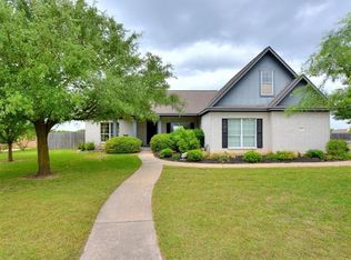 315 Rio Grande Ave, Hutto, TX 78634